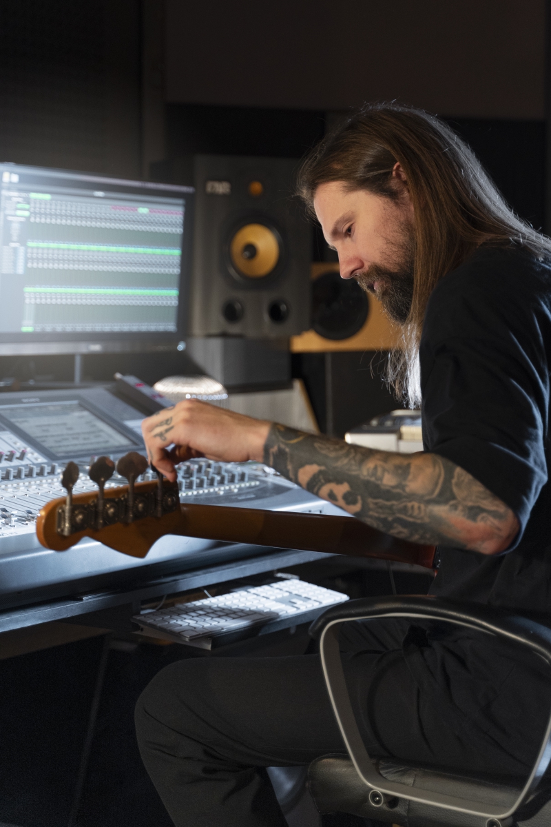  Servicios profesionales para Música